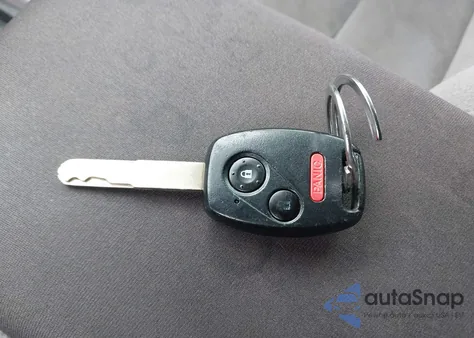 2007 Honda Civic Lx z USA, uszkodzony, nr VIN 1HGFA16517L133053